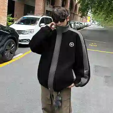 功夫熊猫 美式复古嘻哈街头字母动漫胶标基础款纯色拼接加厚保暖御寒宽松休闲柔软亲肤舒适时尚百搭痞帅拉链翻领绒感外套 男女同款