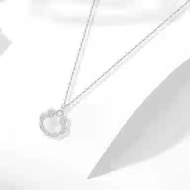 牧言 如意锁 轻奢精致新中式小众浪漫高级感 祥云闪耀招财纳福平安锁百搭妈妈女友锁骨链 日常百搭 好运 琉璃 项链 女款