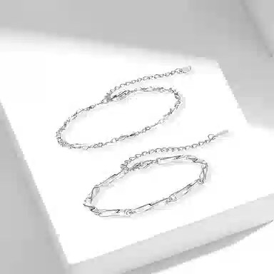 牧言 冷淡风气质简约小众设计高级感 光面立体交织镂空不规则爱心日常百搭手饰 合金 星月莫比乌斯手链 男女同款情侣款