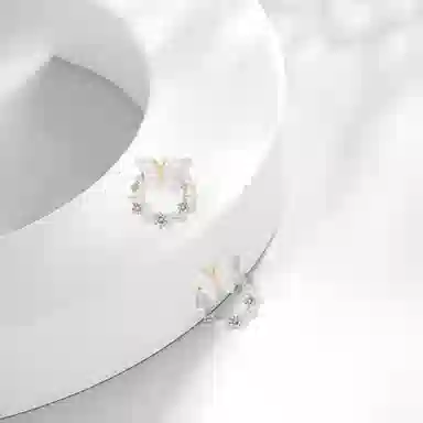 牧言 甜美可爱简约小众设计高级感 立体镂空圆环幻彩蝶梦蝴蝶结小熊耳饰套装 合金 蝴蝶圆圈耳环 女款