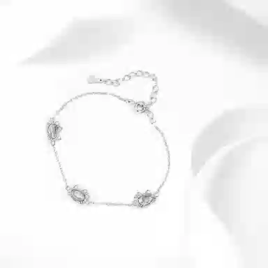 【S999纯银】 牧言 蝴蝶结小猫 甜美可爱简约小众设计高级感 光面立体闪耀在逃公主猫咪日常百搭双色闺蜜手饰 足银 手链 女款