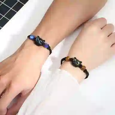 牧言 简约小众高级感 可爱呆萌大眼猫猫双色编织黑绳可调节手饰 猫咪手链 男女同款情侣款