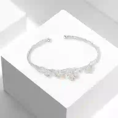 牧言 国潮复古新中式简约小众高级感 森系不规则肌理花朵开口可调节手饰 春夏花语 合金 梅花手镯 女款