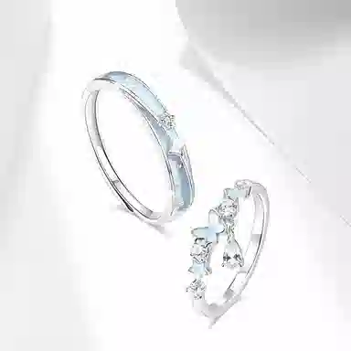 牧言 伴月蝶舞 森系气质简约小众设计高级感 光面立体交织四芒星幻彩星球蓝色星星蝴蝶夜光变色对戒可调节指环 合金 戒指 男女同款情侣款