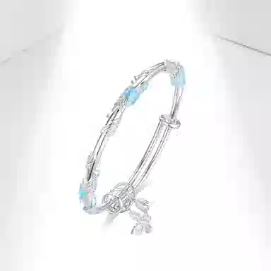 牧言 繁花似锦蝴蝶 轻奢气质温柔新中式小众浪漫高级感 立体浮雕蓝色花朵交织素圈夜光变色可调节蝶梦铃兰花流苏手饰 合金 手镯 女款