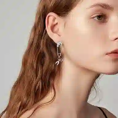 HMZ