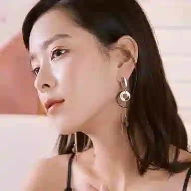 HMZ 925