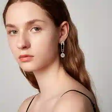 HMZ