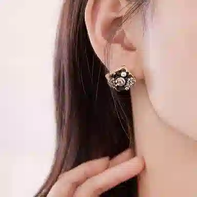HMZ 925