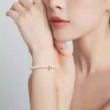 HMZ ins