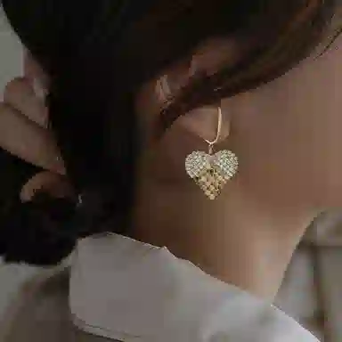 HMZ