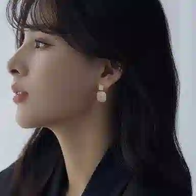 HMZ