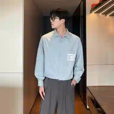 冰飞 美式复古简约字母学院风宽松休闲百搭少年感日常通勤翻领舒适无性别长袖衬衫 男女同款