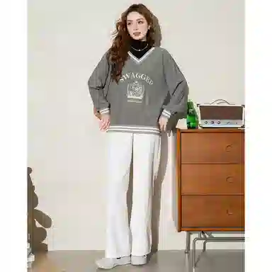 法文箱子 休闲舒适简约卫衣 女款