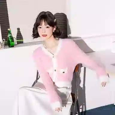 法文箱子 休闲慵懒甜美长袖毛衣 女款