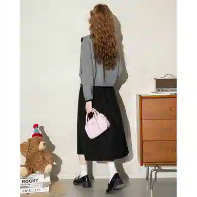 法文箱子 简约套头休闲毛衣 女款