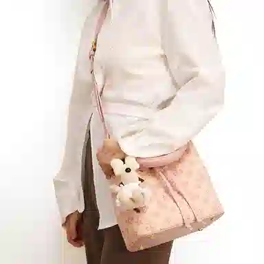 MISS GAIL Bucket Bag