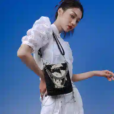 哐花村 甜酷复古手机包原创小众设计链条拼涤纶小包女百搭高级感单肩斜挎包 女款