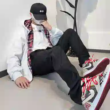 UPZCY