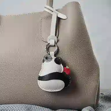 后鸟 大熊猫可爱花花 手工小羊皮真皮 挂件 男女同款情侣款 黑白红色绿色