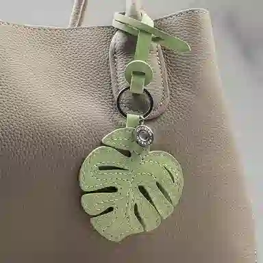 后鸟 龟背竹可爱小清新 钥匙扣包包吊饰汽车饰品 羊皮 挂件 男女同款情侣款 牛油果绿色