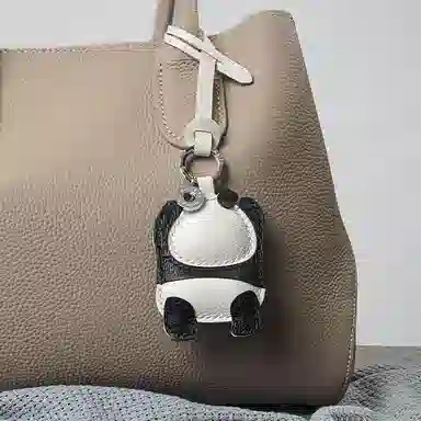 后鸟 抱抱大熊猫钥匙扣包包 手工小羊皮真皮 挂件 男女同款情侣款 黑色白色