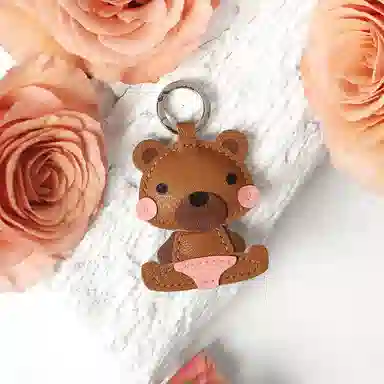 后鸟 原创趣味设计小熊可爱手工真皮小众新中式高级感轻奢玩偶玩具汽车吊饰品 羊皮 包包挂件钥匙扣链 男女同款情侣款 美拉德配色