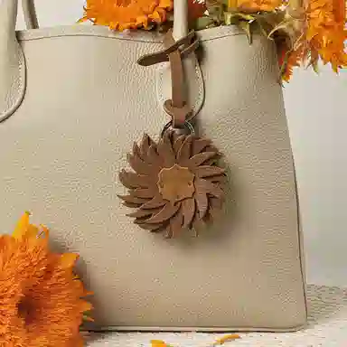 后鸟 向日葵 太阳花花 棕色美拉德配色 手工小羊皮真皮 挂件 男女同款情侣款