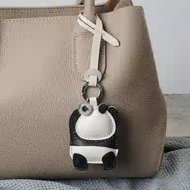 后鸟 抱抱大熊猫钥匙扣包包 手工小羊皮真皮 挂件 男女同款情侣款 黑色白色