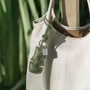 后鸟 【蕉好运】小清新可爱真皮手工皮质包包挂饰吊饰萌小众个性优雅高级感轻奢原创钥匙扣文艺创意好运 羊皮革 挂件 男女同款情侣款