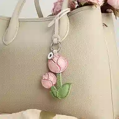 后鸟 郁金香花花朵可爱小众 手工真皮小羊皮 包包挂件钥匙扣吊饰挂饰车挂件 男女同款情侣款 粉色绿色白色