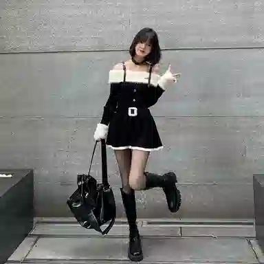 SUNSUNTOWN Love Alert Knit Dress Autumn 2023