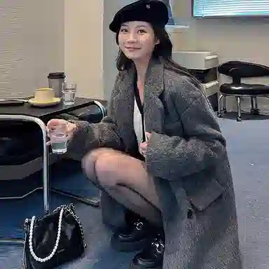 桴生 秋冬小个子赫本风高级感羊毛呢子外套大衣 女款