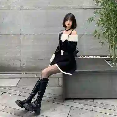 SUNSUNTOWN Love Alert Knit Dress Autumn 2023