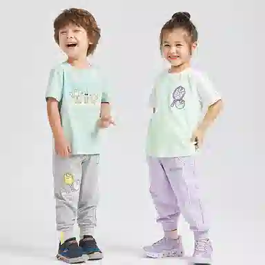 Skechers kids T