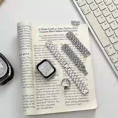 AppleWatch iwatchS9SEs78