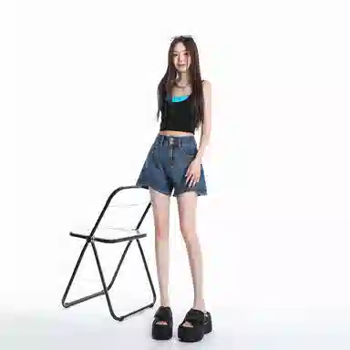 拾籍 热裤简约通勤牛仔短裙 女款