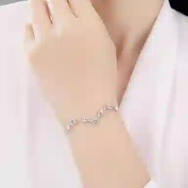 S925