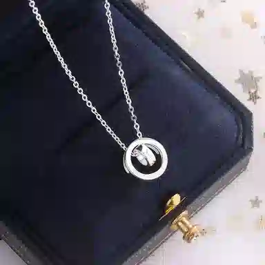 990
