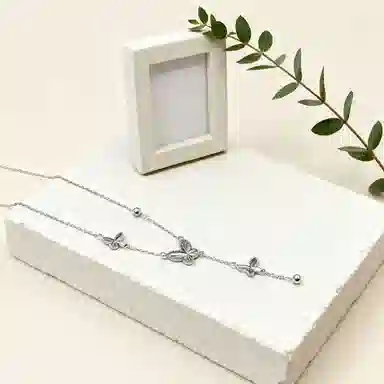 990