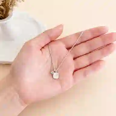 990