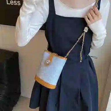 NOMK ins PU