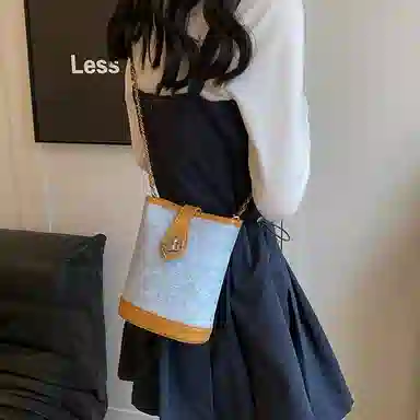 NOMK ins PU