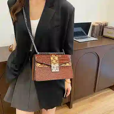 NOMK Vintage Crocodile Chain Shoulder Bag