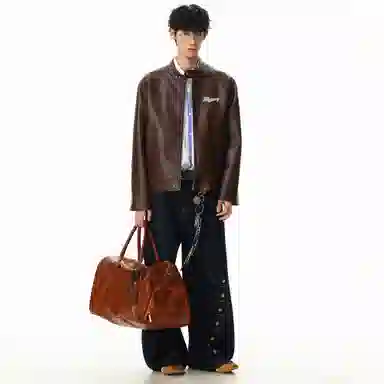 Fakeyoung logoPU