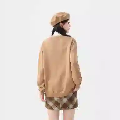 Fakeyoung logoV