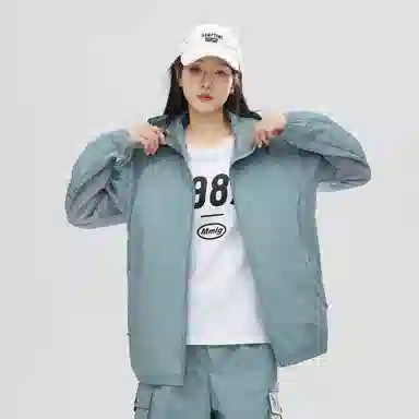 Fakeyoung
