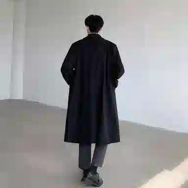 Fakeyoung