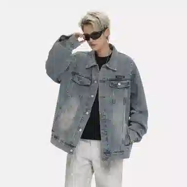 Fakeyoung