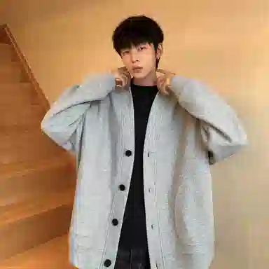 Fakeyoung V